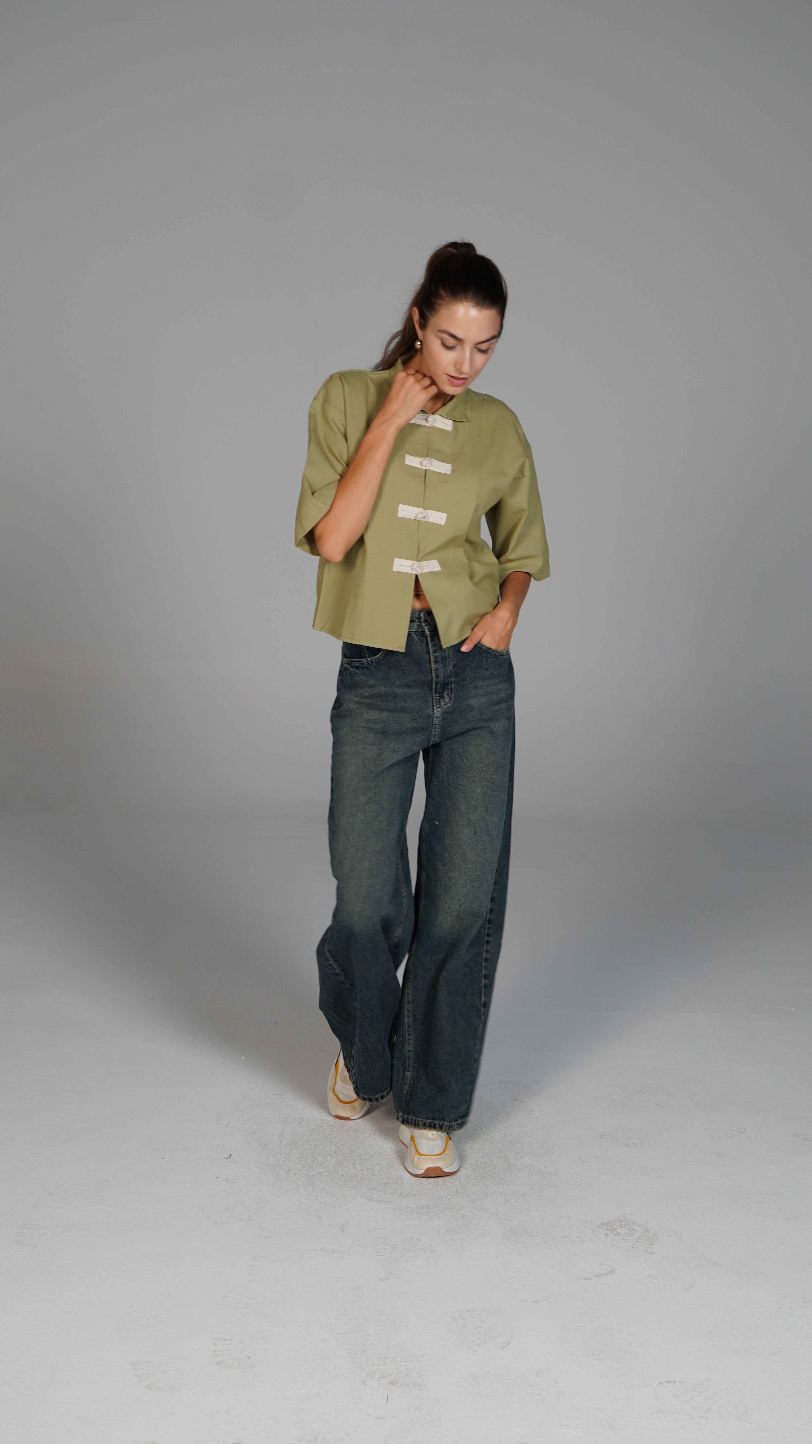 Cropped Blouse - Olive